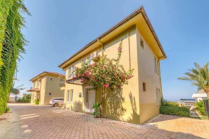 Image No.23-3 Bed Apartment for sale