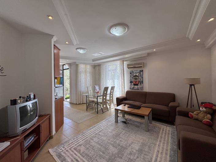 Image No.12-2 Bed Apartment for sale