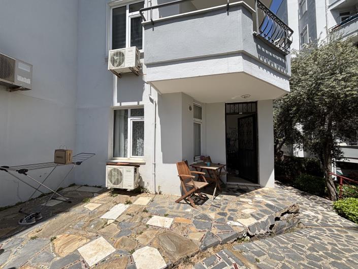 Image No.20-2 Bed Apartment for sale