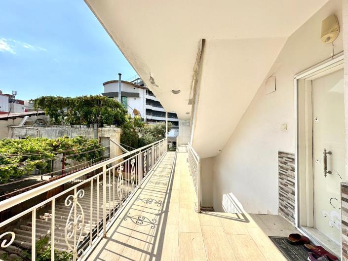 Image No.11-1 Bed Apartment for sale