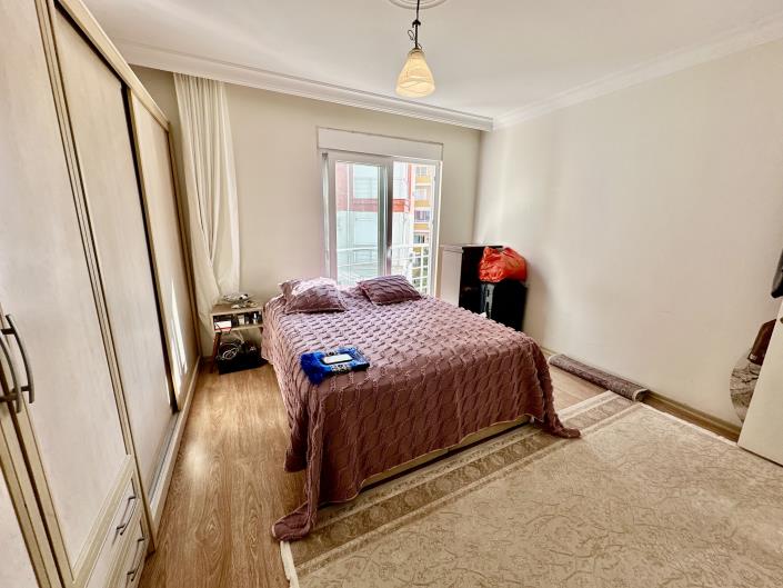 Image No.9-3 Bed Apartment for sale