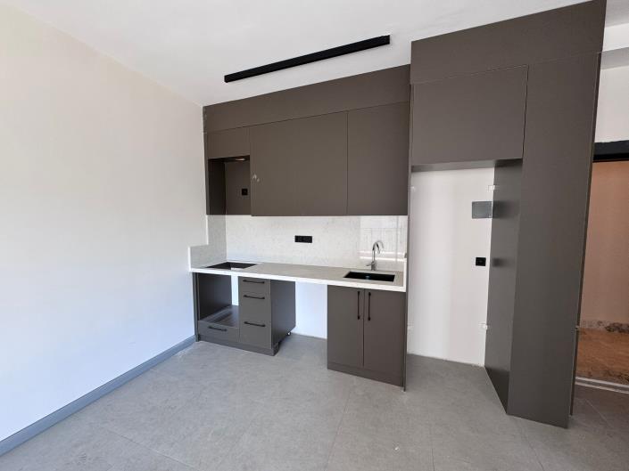 Image No.10-1 Bed Apartment for sale