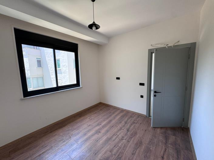 Image No.12-1 Bed Apartment for sale