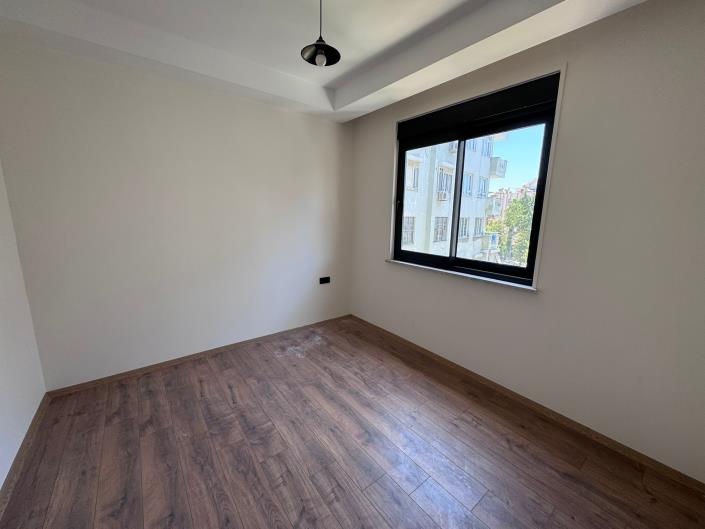 Image No.11-1 Bed Apartment for sale