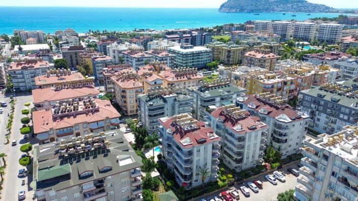 Image No.10-4 Bed Apartment for sale