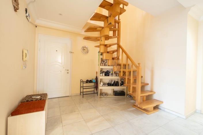 Image No.15-4 Bed Apartment for sale