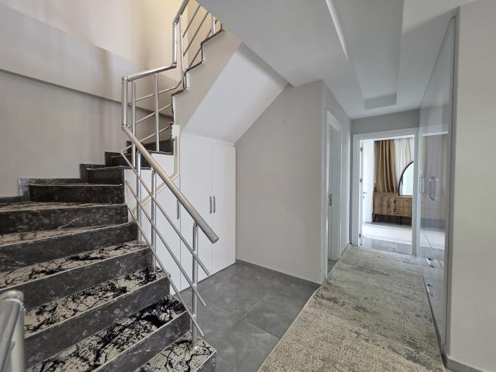 Image No.5-3 Bed Apartment for sale