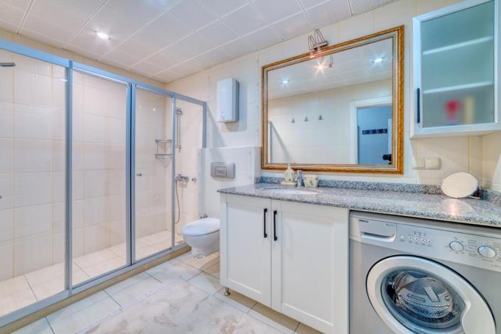 Image No.11-2 Bed Apartment for sale