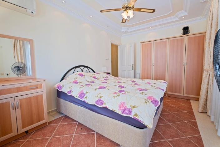 Image No.8-2 Bed Apartment for sale