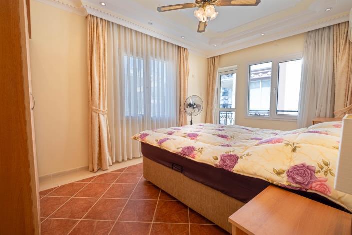 Image No.11-2 Bed Apartment for sale