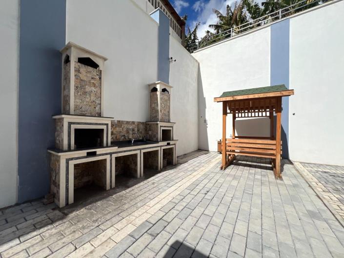 Image No.15-2 Bed Apartment for sale