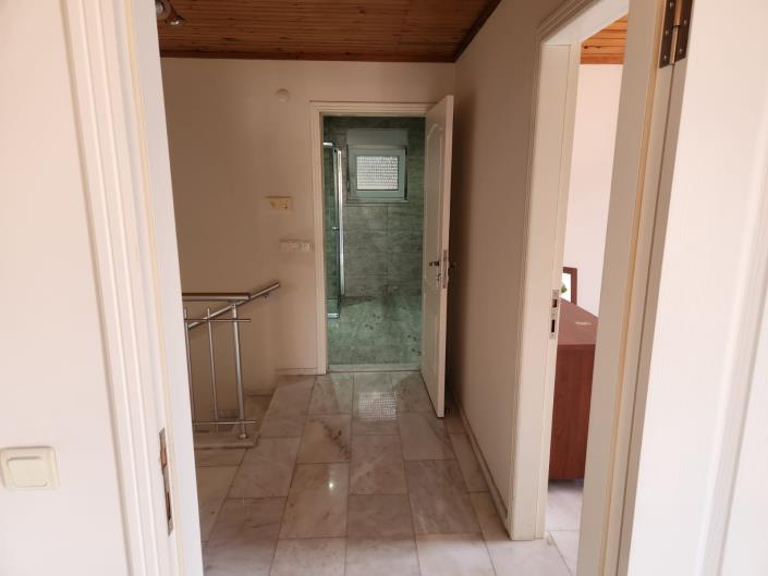 Image No.23-4 Bed Apartment for sale