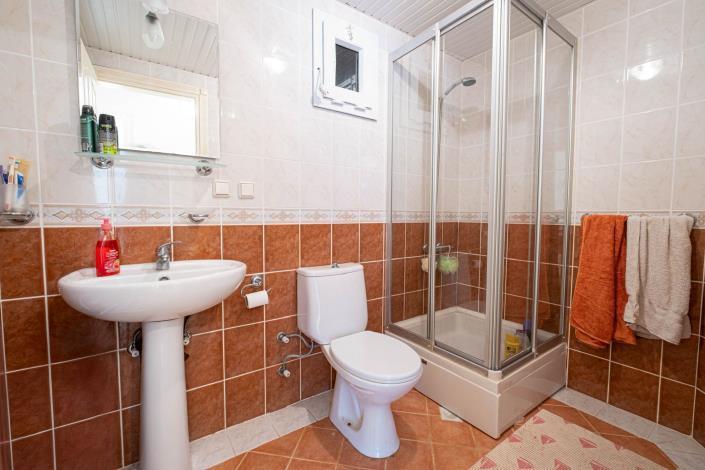 Image No.2-Appartement de 2 chambres à vendre à Tosmur