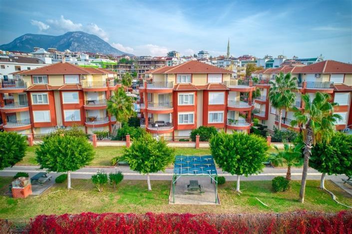 Image No.26-4 Bed Apartment for sale
