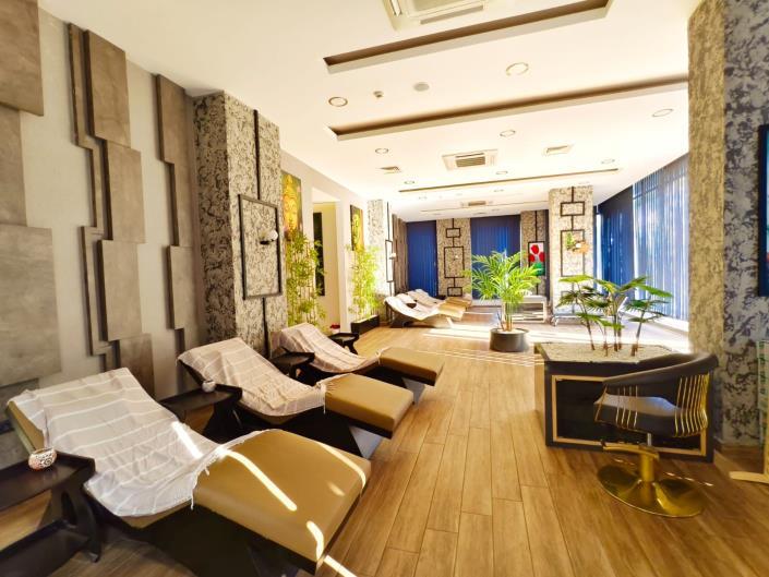 Image No.10-1 Bed Apartment for sale