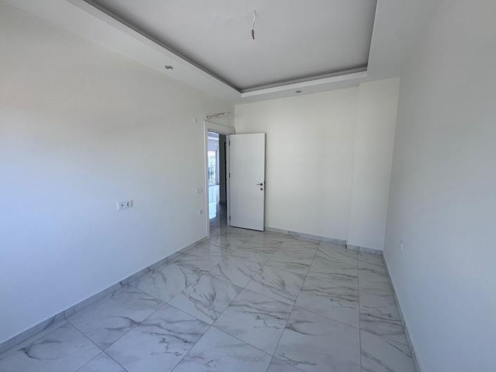Image No.19-2 Bed Apartment for sale