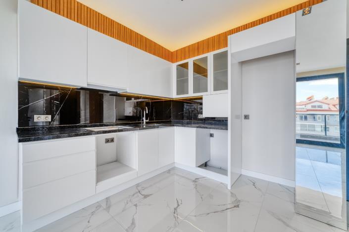 Image No.12-3 Bed Apartment for sale
