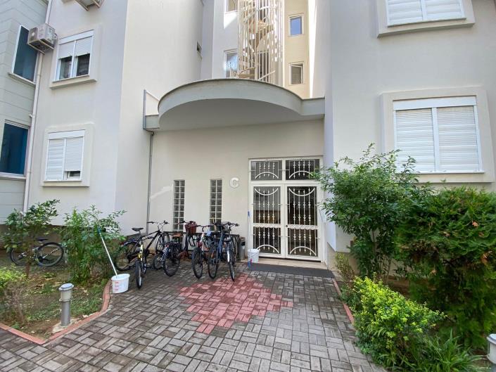 Image No.28-2 Bed Apartment for sale