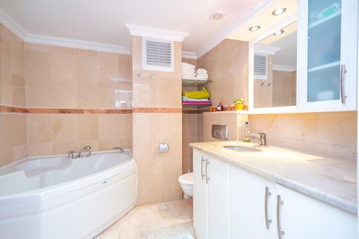 Image No.17-2 Bed Apartment for sale