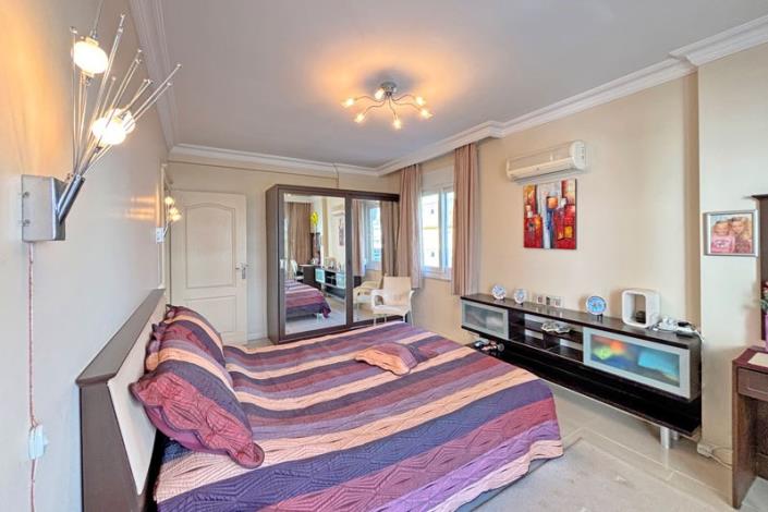 Image No.11-2 Bed Apartment for sale