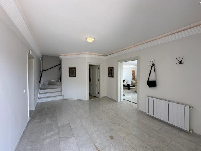 Image No.5-4 Bed Villa for sale