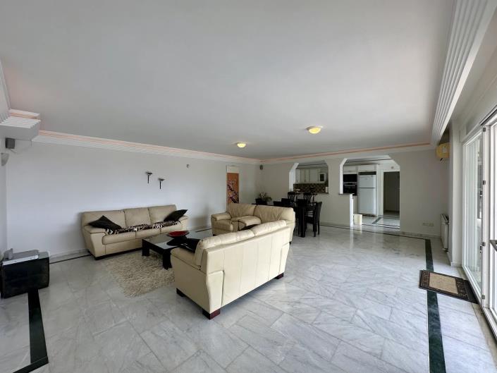 Image No.7-4 Bed Villa for sale