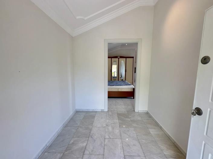 Image No.22-4 Bed Villa for sale