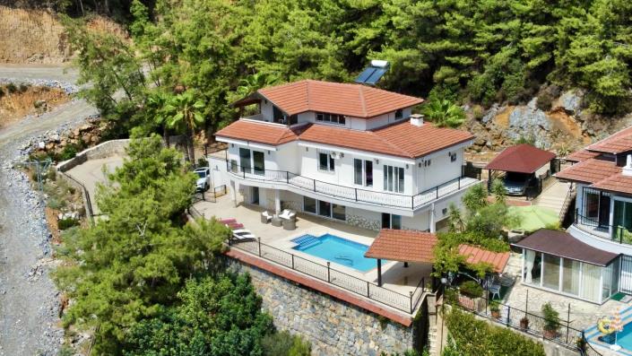 Image No.26-4 Bed Villa for sale
