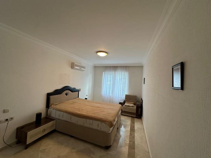 Image No.18-2 Bed Apartment for sale