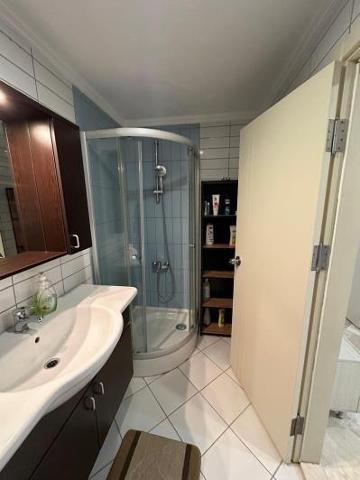 Image No.23-2 Bed Apartment for sale