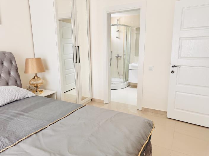 Image No.15-2 Bed Apartment for sale