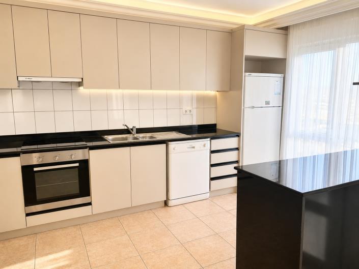 Image No.13-1 Bed Apartment for sale