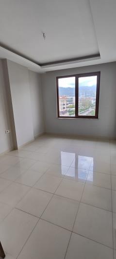 Image No.2-4 Bed Apartment for sale