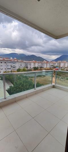 Image No.5-4 Bed Apartment for sale