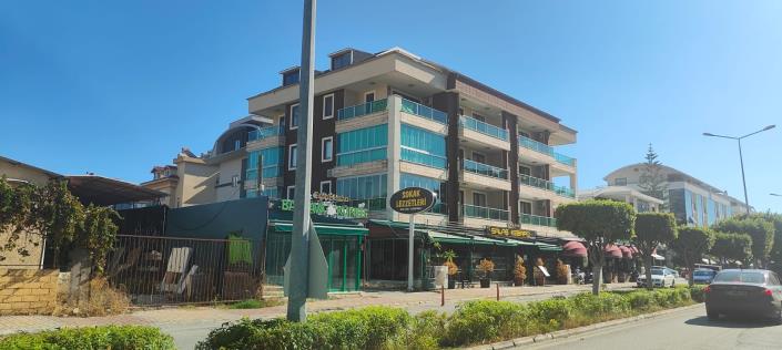 Image No.23-4 Bed Apartment for sale