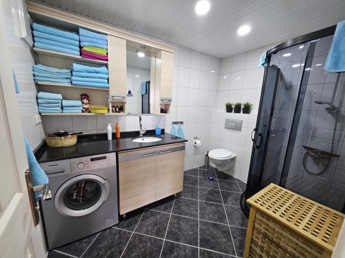 Image No.18-2 Bed Apartment for sale
