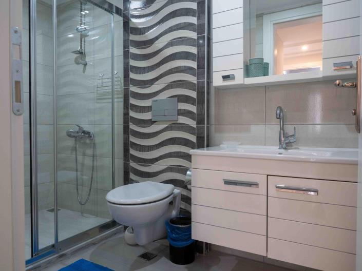 Image No.17-2 Bed Apartment for sale