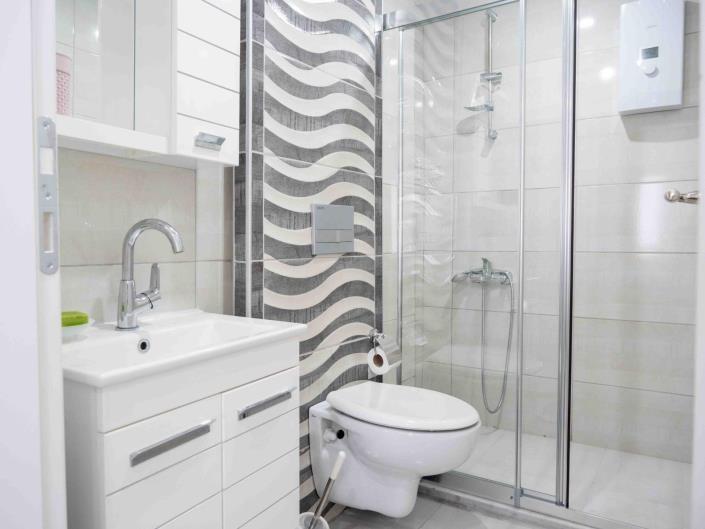Image No.18-2 Bed Apartment for sale