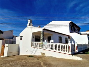 village-house-in-alora-2-large
