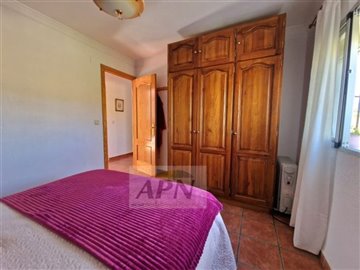 country-house-in-pizarra-14-large