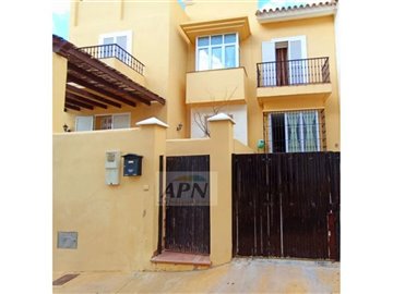 village-house-in-pizarra-2-large