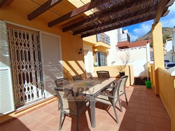 village-house-in-pizarra-4-large