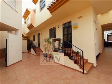 village-house-in-alora-4-large