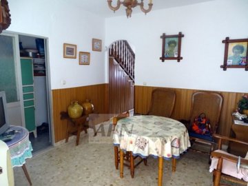 village-house-in-alora-5-large