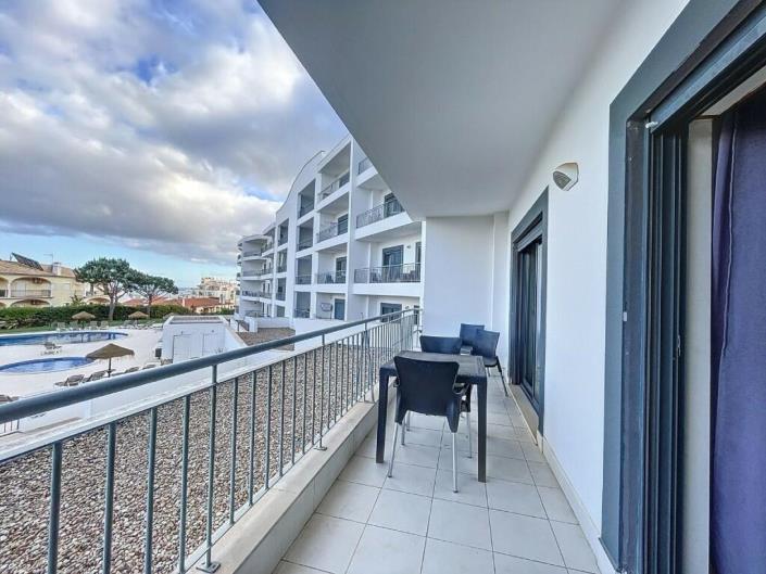 2 Bedrooms apartment for sale in Olhos D'agua SWIMMING POOL £291400 (Ref AP3472765)