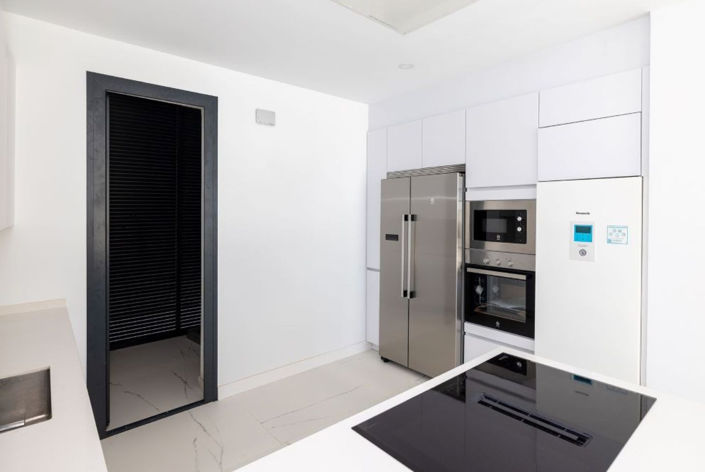 Image No.12-4 Bed Villa for sale