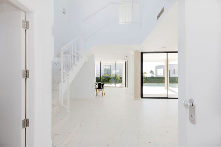 Image No.15-4 Bed Villa for sale