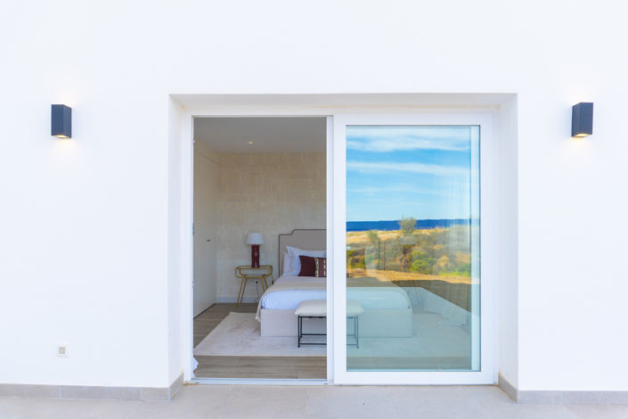 Image No.11-2 Bed Apartment for sale