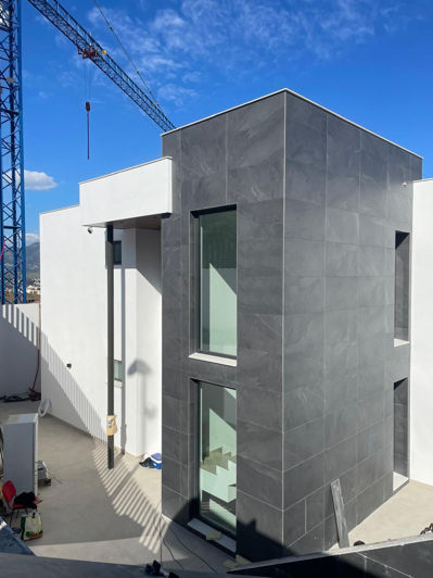 Image No.20-5 Bed Villa for sale