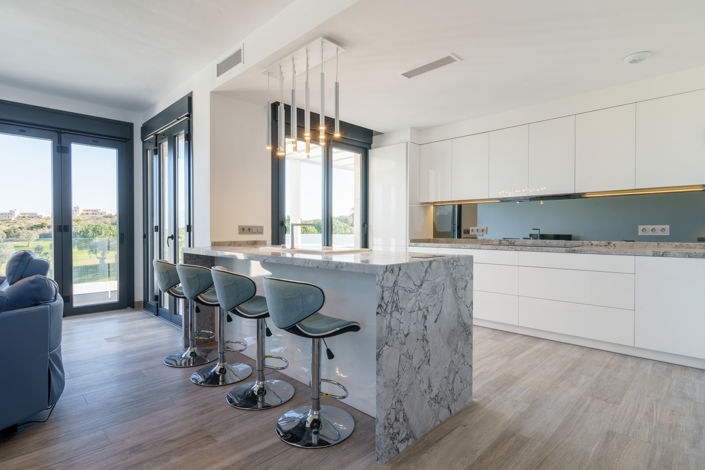 Image No.4-3 Bed Villa for sale